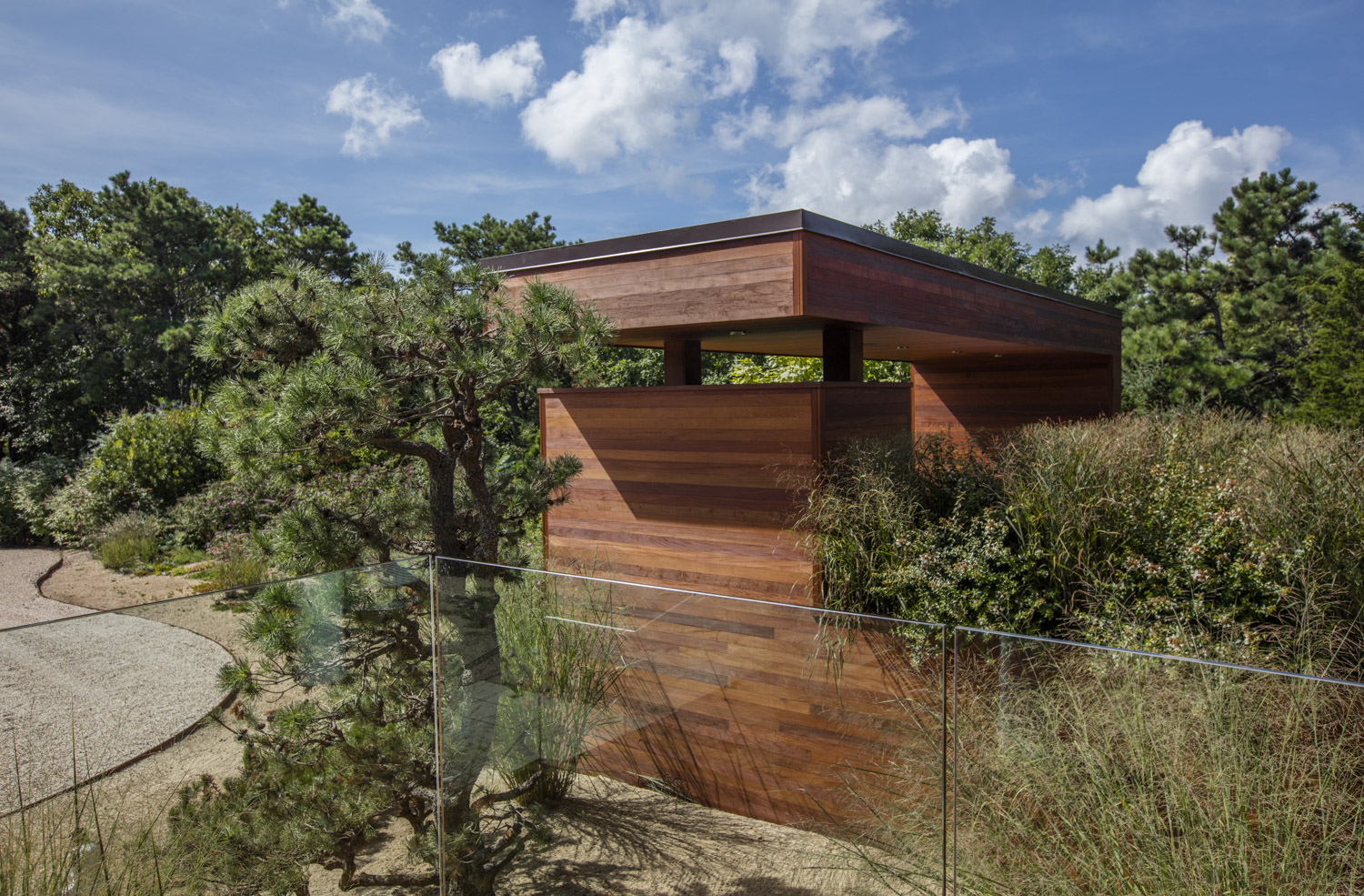 Photo of construction by Ronald Webb Builder.